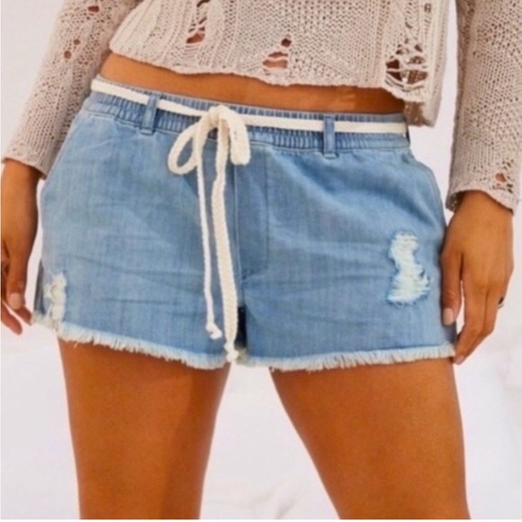 7/$20 Aerie distressed denim rope shorts size xs - Picture 1 of 8